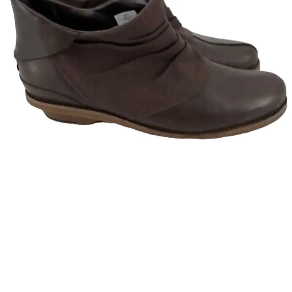 Merrell Adaline Bluff Bracken Ankle Boots Adventure Outdoors Leather Brown | 9